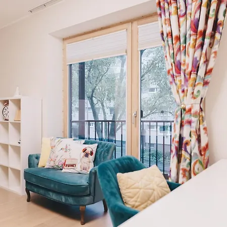 Apartment Family With Balcony And Free Parking *