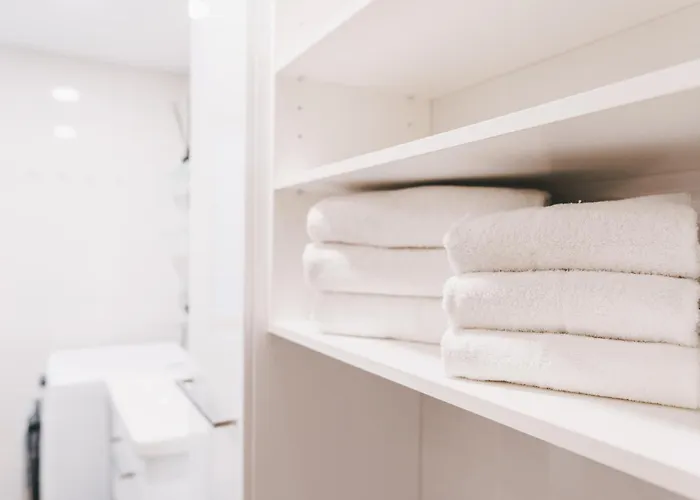 Lägenhet Family With Balcony And Free Parking